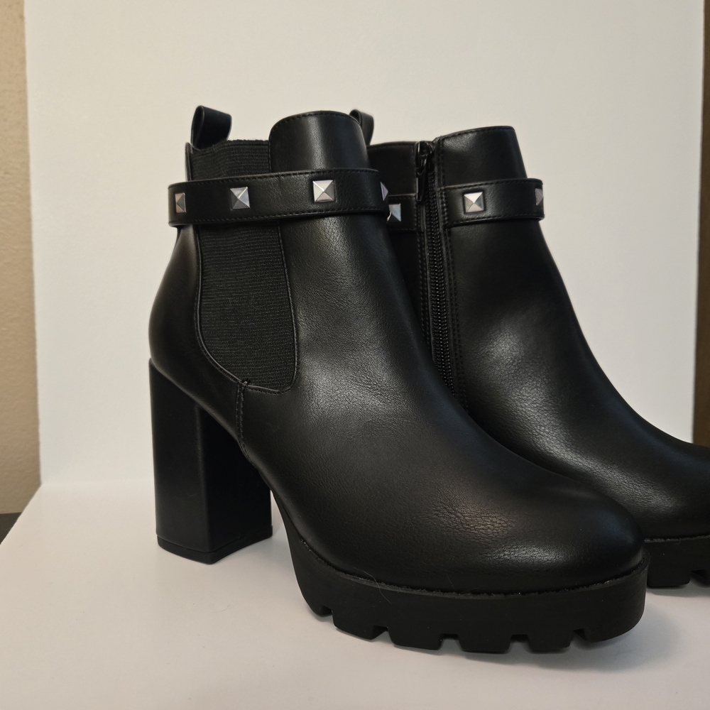 Madden Girl Black Platform Ankle Boots